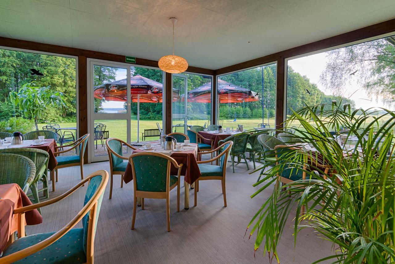 Seehotel Schorfheide Althuttendorf Exterior foto