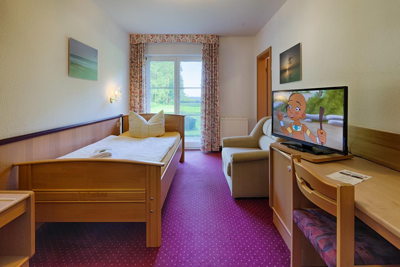 Seehotel Schorfheide Althuttendorf Exterior foto